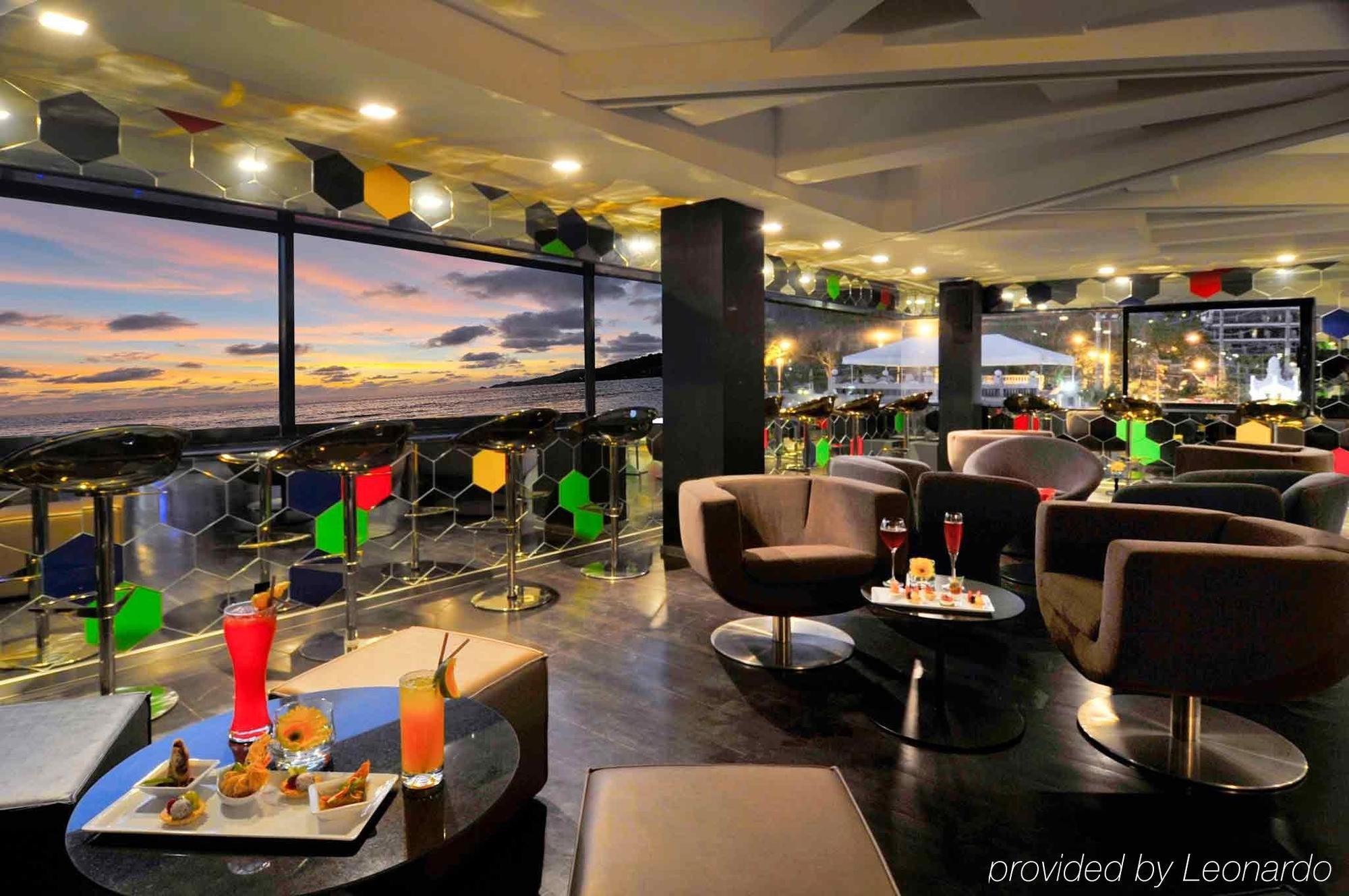 B - Lay Tong Resort Phuket Restaurace fotografie