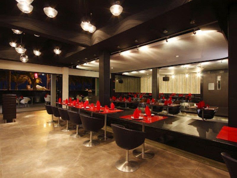 B - Lay Tong Resort Phuket Restaurace fotografie